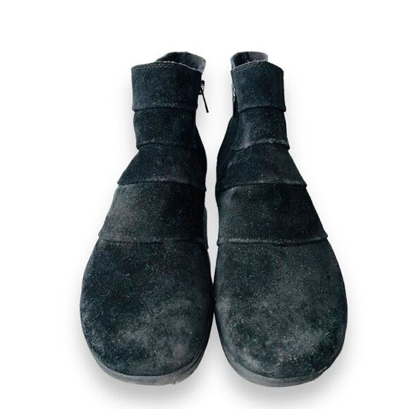 Clarks Collection Dual Zipper Bootie Black Suede 26104882 Women's 8.5M - Picture 3 of 11